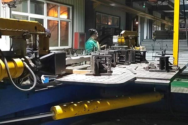 "急客戶之所急，想客戶之所想"北京拉彎廠為盛達拉彎員工點贊！